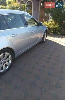 Універсал Opel Insignia 2012 в 