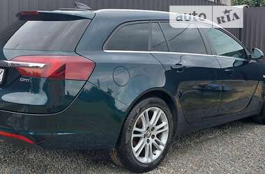 Универсал Opel Insignia 2016 в 