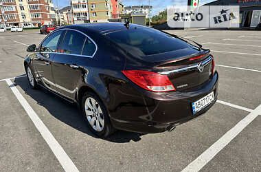 Лифтбек Opel Insignia 2011 в Киеве