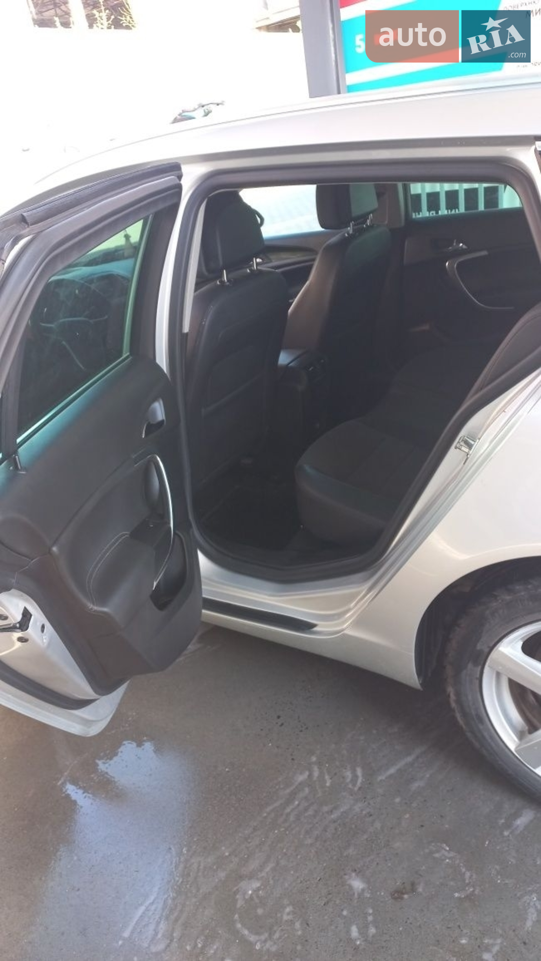 2011 Opel Insignia - мініатюра 14