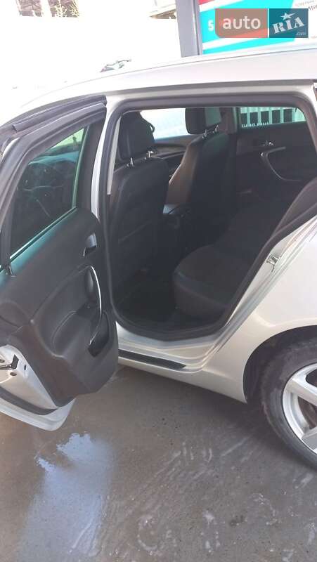 Универсал Opel Insignia 2011 в Коломые фото 14 Универсал Opel Insignia 2011 в Коломые