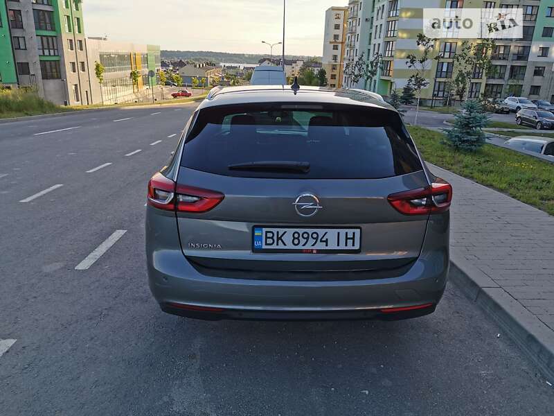 Универсал Opel Insignia 2018 в Ровно