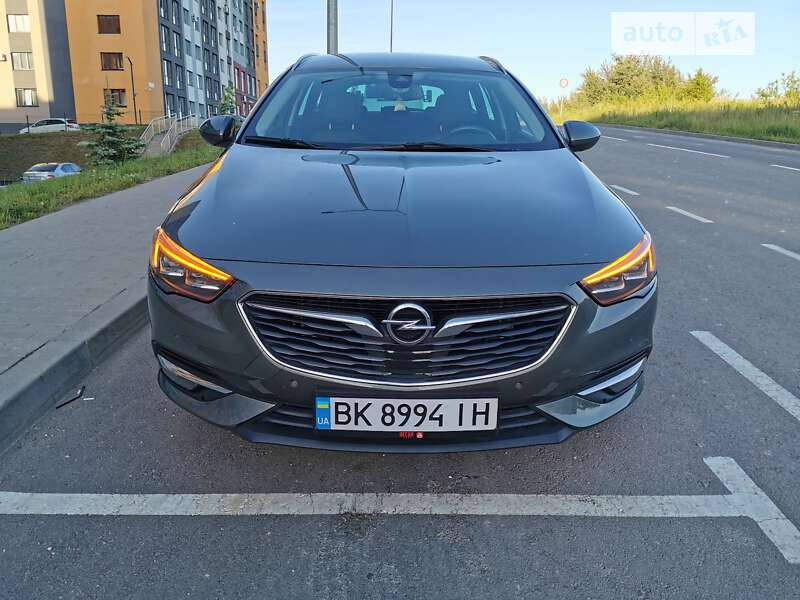 Универсал Opel Insignia 2018 в Ровно