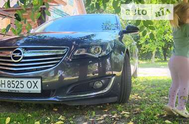 Седан Opel Insignia 2015 в Лубнах