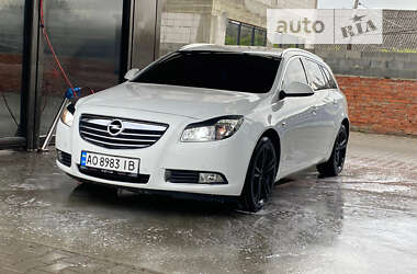 Універсал Opel Insignia 2010 в Береговому