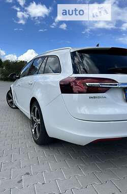 Универсал Opel Insignia 2014 в Тернополе