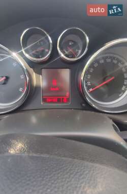 Универсал Opel Insignia 2009 в 