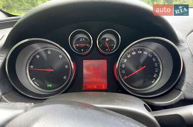 Універсал Opel Insignia 2011 в 