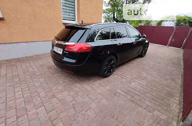 Универсал Opel Insignia 2010 в Радивилове