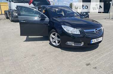 Універсал Opel Insignia 2010 в Києві