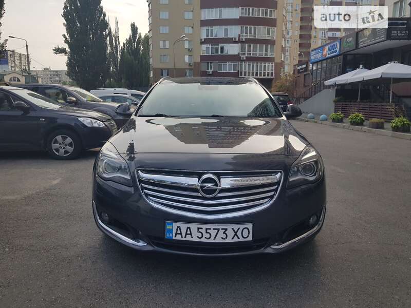 Універсал Opel Insignia 2014 в Києві