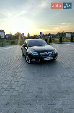 Универсал Opel Insignia 2009 в 