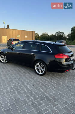 Универсал Opel Insignia 2009 в 