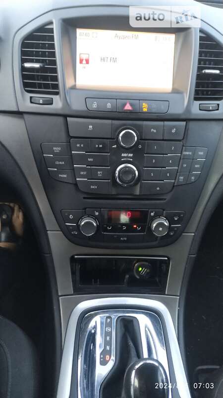 Универсал Opel Insignia 2013 в Киеве