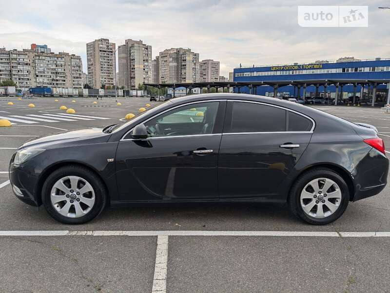 Ліфтбек Opel Insignia 2012 в Кременчуці