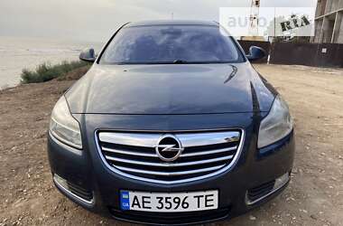 Седан Opel Insignia 2009 в Яворове