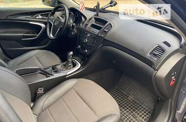 Седан Opel Insignia 2009 в Яворове