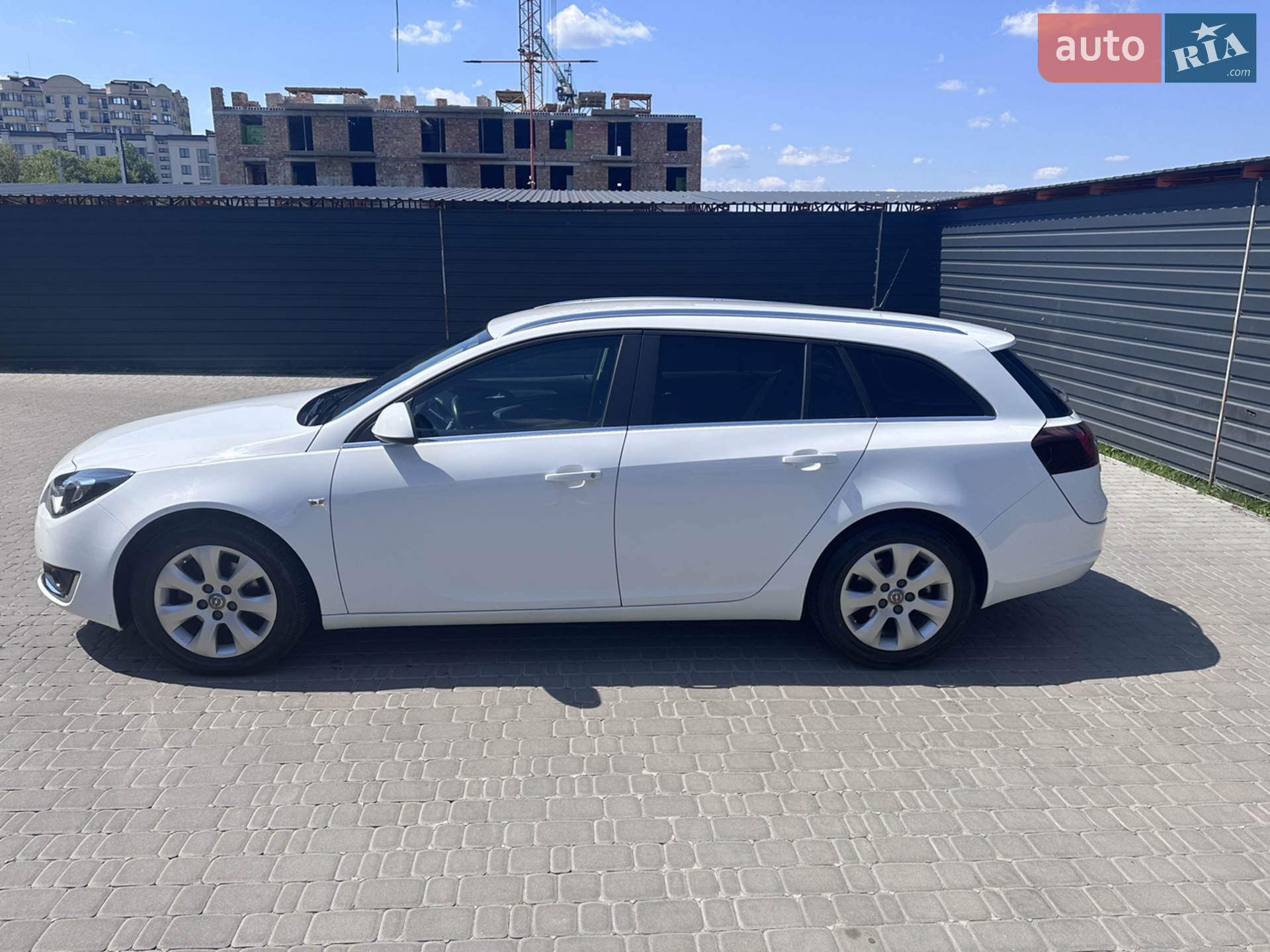 2016 Opel Insignia - мініатюра 12