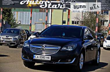 Універсал Opel Insignia 2015 в Черкасах