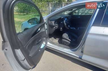 Универсал Opel Insignia 2018 в 