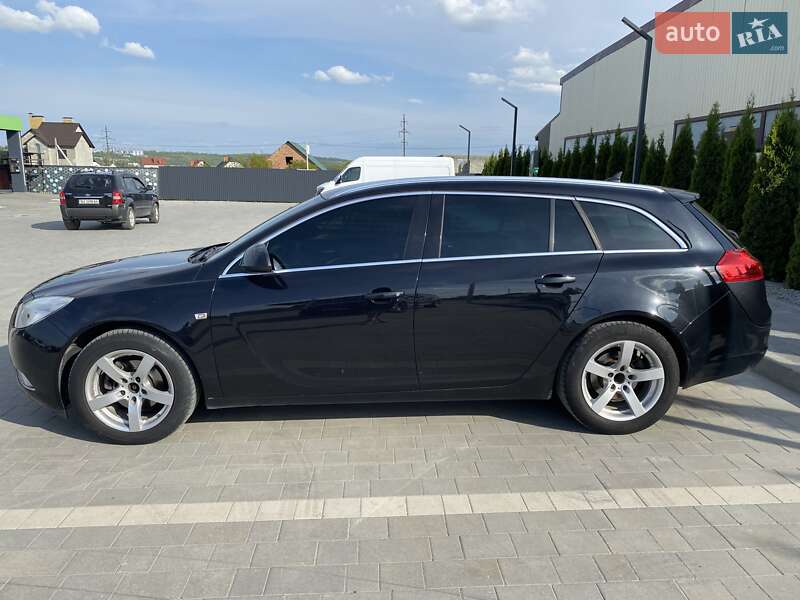 Универсал Opel Insignia 2011 в Каменец-Подольском