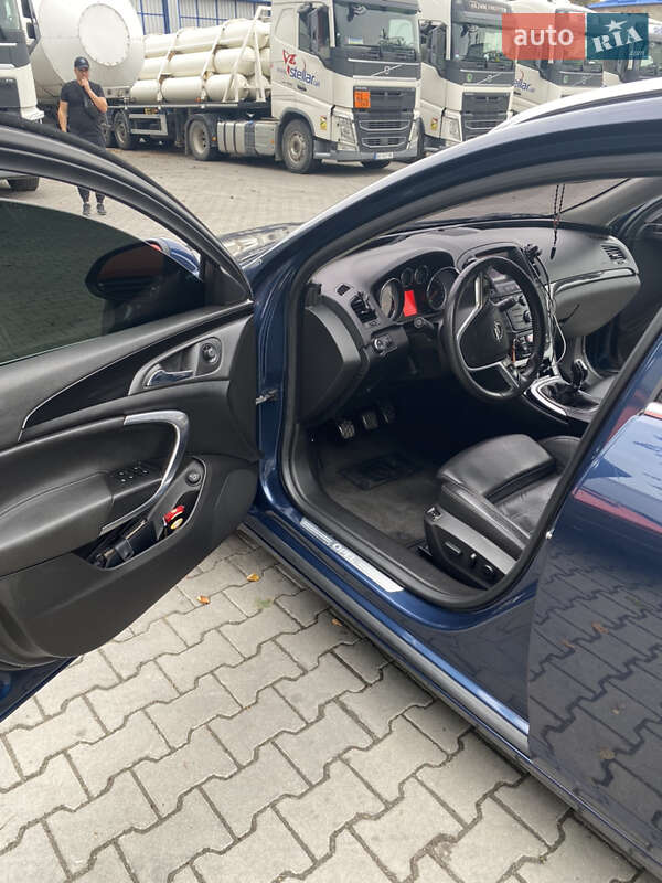 Универсал Opel Insignia 2010 в Тернополе