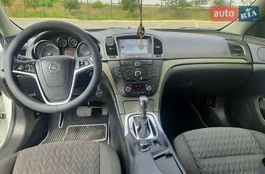 Універсал Opel Insignia 2013 в Ужгороді
