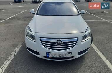 Універсал Opel Insignia 2013 в Ужгороді