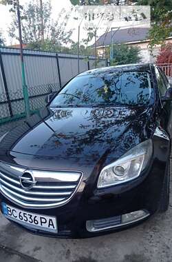 Седан Opel Insignia 2011 в Володимир-Волинському