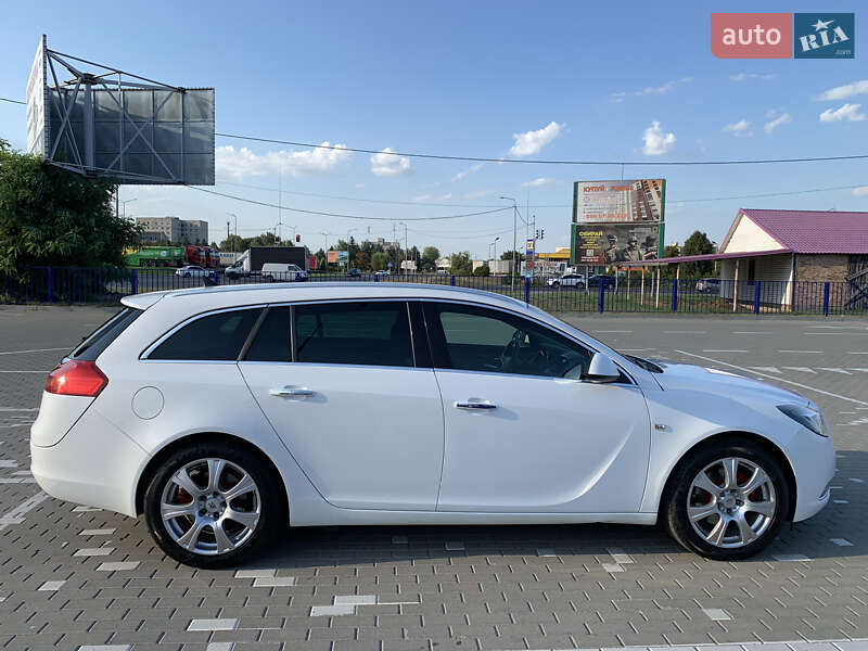 Универсал Opel Insignia 2011 в Ковеле