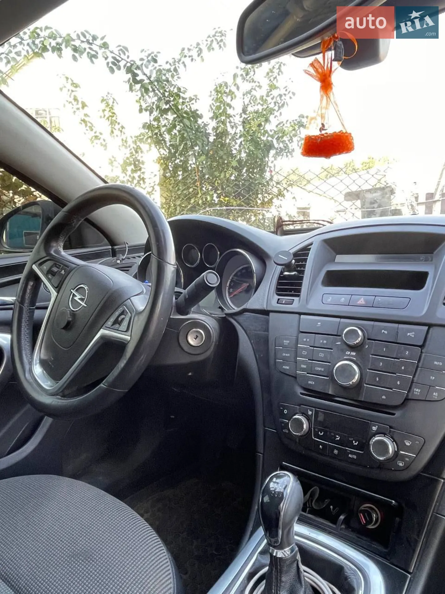 2010 Opel Insignia - мініатюра 4