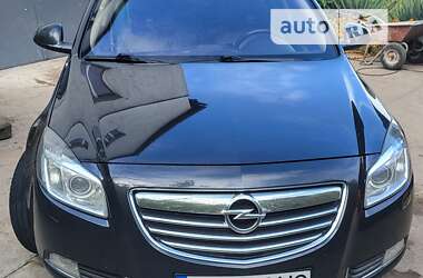 Универсал Opel Insignia 2011 в Нетешине