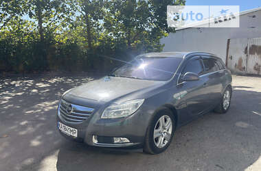 Универсал Opel Insignia 2009 в Киеве