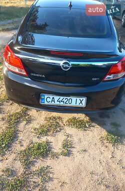 Седан Opel Insignia 2010 в 