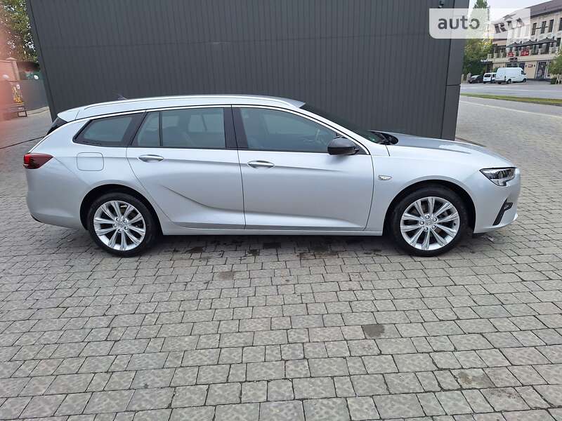 Універсал Opel Insignia 2020 в Івано-Франківську