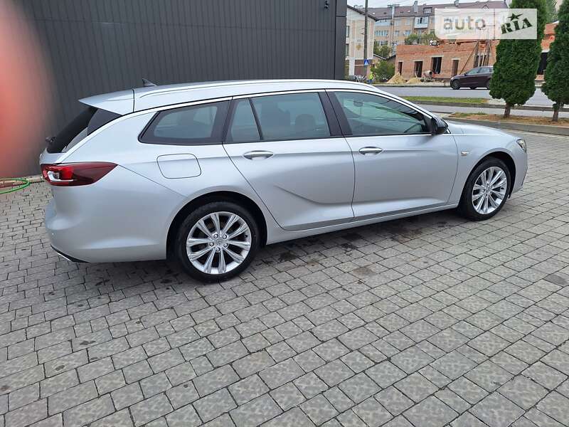 Універсал Opel Insignia 2020 в Івано-Франківську