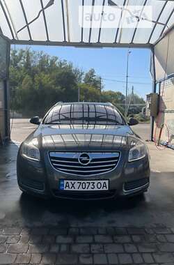 Универсал Opel Insignia 2011 в Чугуеве