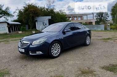 Седан Opel Insignia 2010 в Черновцах