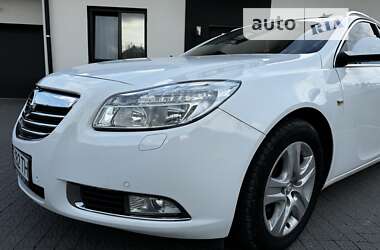 Универсал Opel Insignia 2009 в Львове