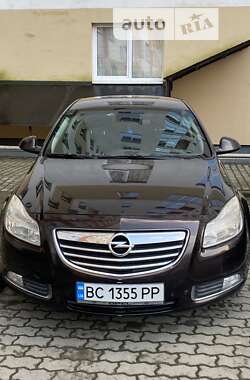 Лифтбек Opel Insignia 2011 в Львове