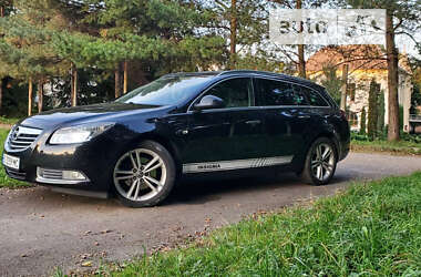 Універсал Opel Insignia 2011 в Львові