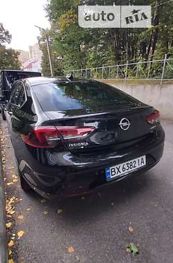 Седан Opel Insignia 2018 в Хмельницькому