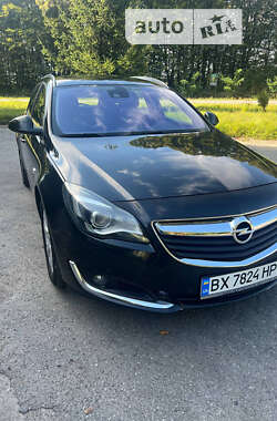 Універсал Opel Insignia 2015 в Деражні