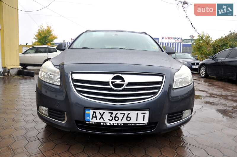 Универсал Opel Insignia 2009 в Львове