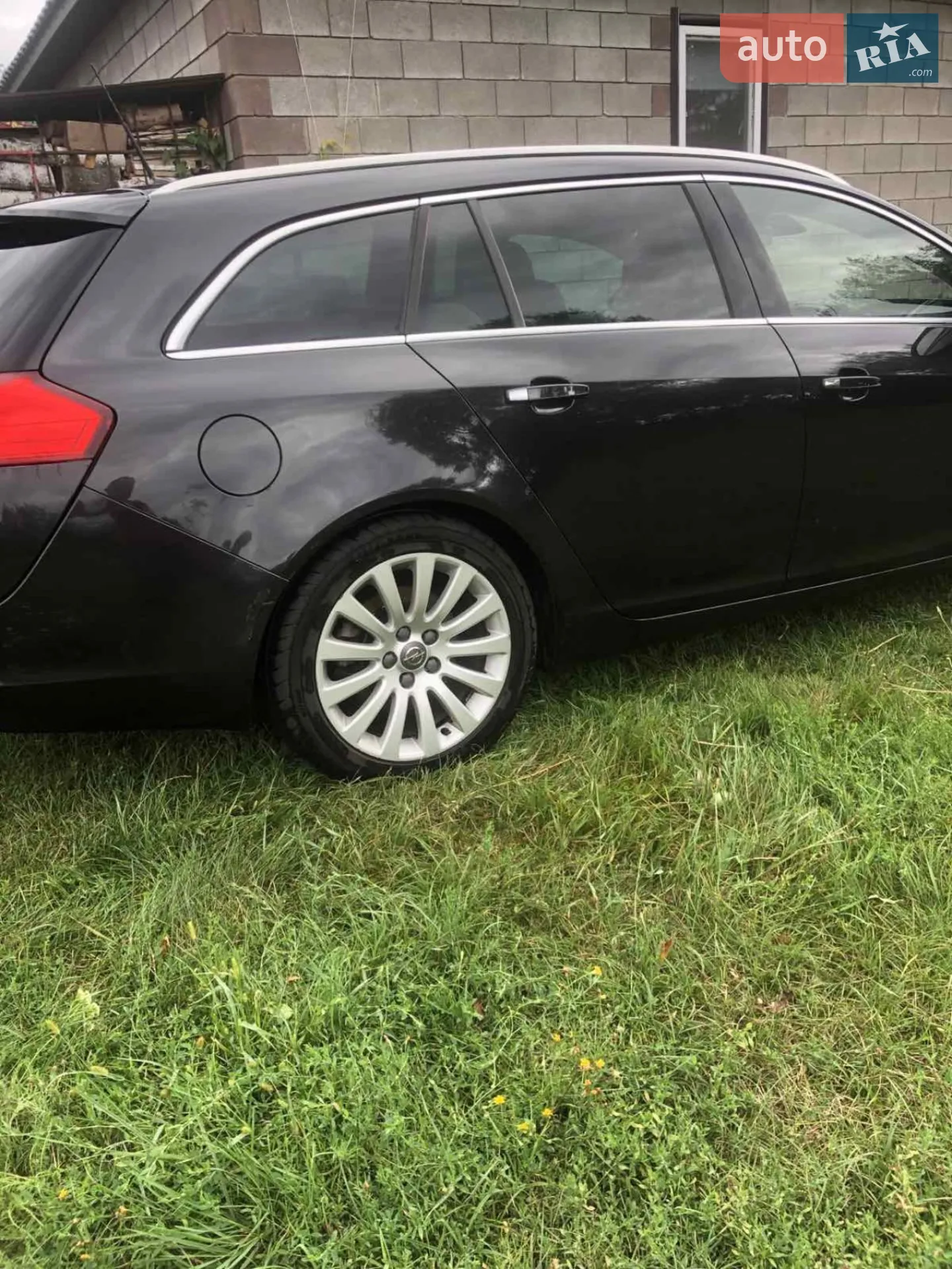 2010 Opel Insignia - мініатюра 3