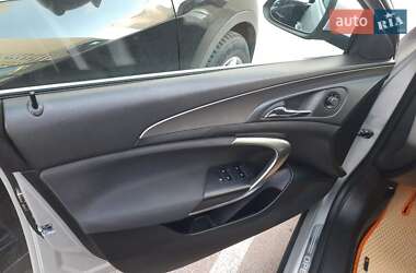 Універсал Opel Insignia 2012 в 