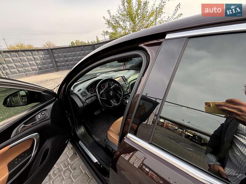 Седан Opel Insignia 2016 в Кременчуці