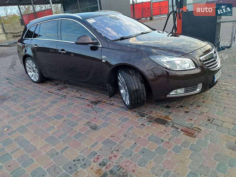 Opel Insignia 2012