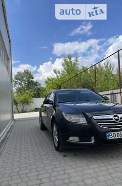 Універсал Opel Insignia 2011 в 