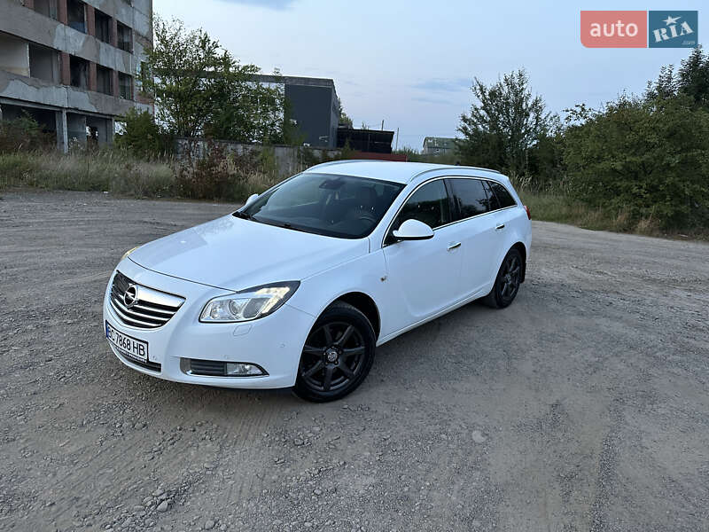 Універсал Opel Insignia 2012 в Львові